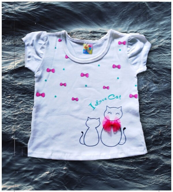 Áo bé gái có tay, trắng size 5-8